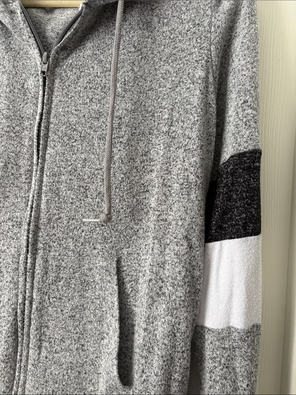 PINK by Victoria's Secret Gray white striped lightweight soft Zip-Up Hoodie L - Picture 2 of 4